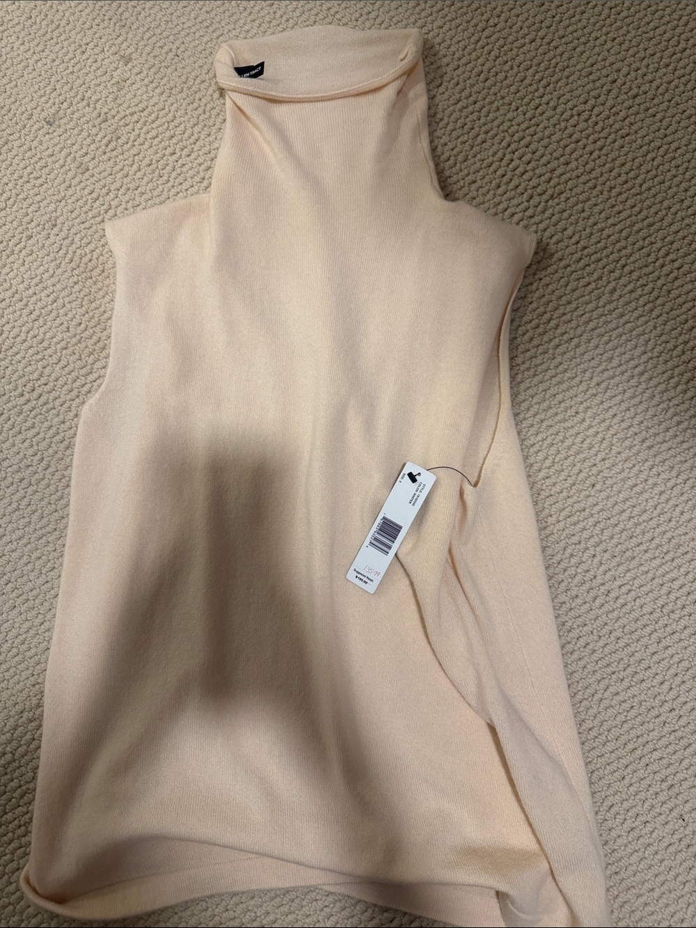 100% cashmere Ellen Tracy sleeveless top